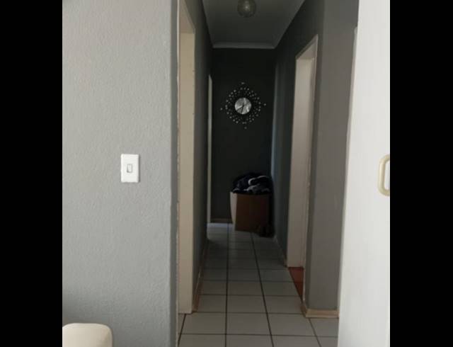 3 BEDROOM APARTMENT FOR SALE IN VORNA VALLEY